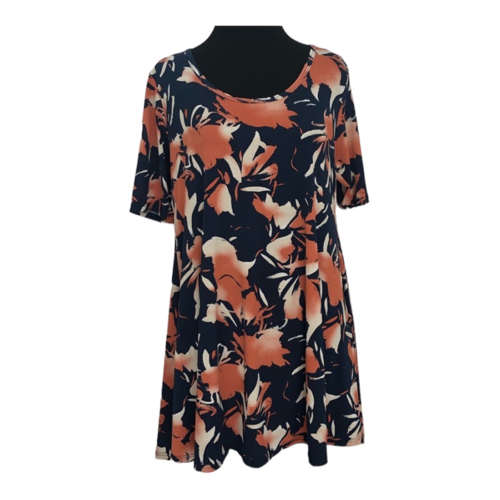 LuLaRoe top